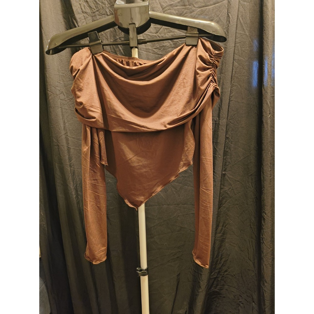 Off Shoulder Brown Rouched Handkerchief Crop Top Long Sleeve Medium